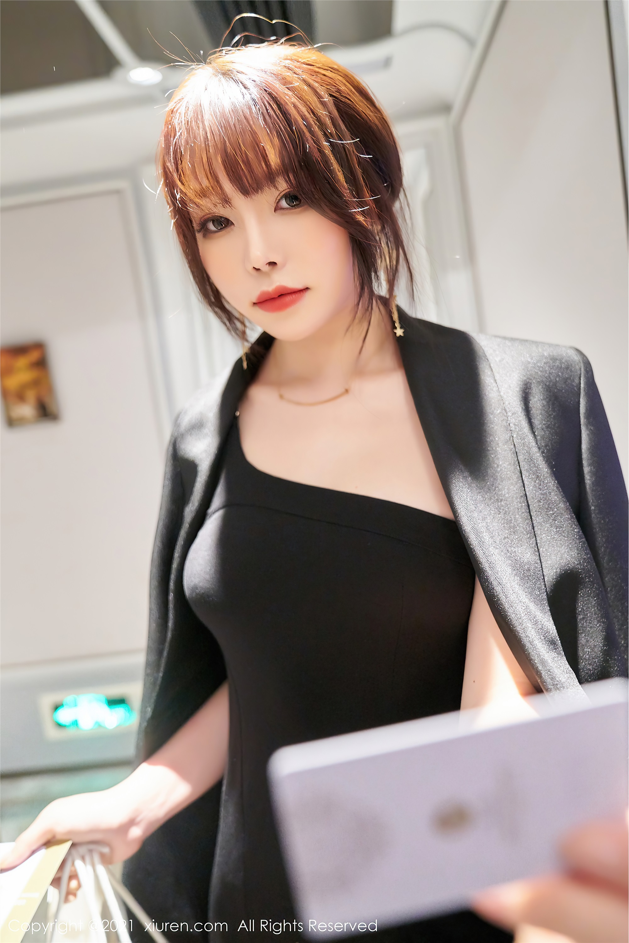 XiuRen秀人网  2021.04.08 No.3285 芝芝Booty